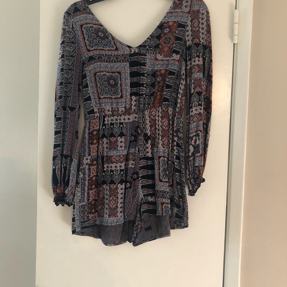 Long sleeved printed romper